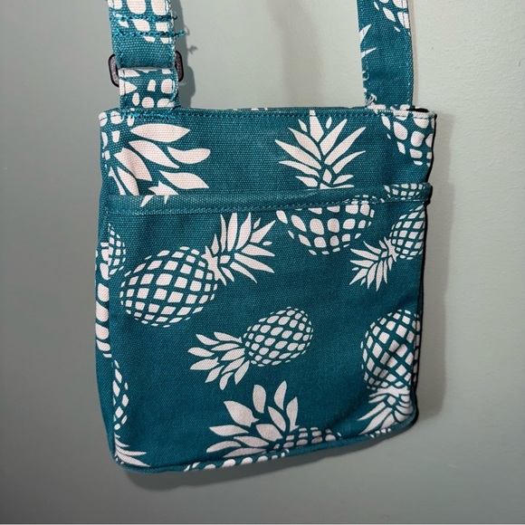 Kavu Teal Green Pineapple Print Canvas Cross Body Bag Great Condition Summer - Picture 6 of 7